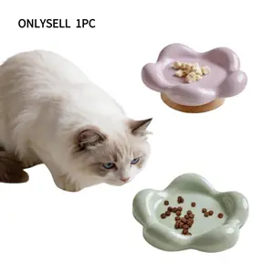 *Ceramic Elevated Cat Bowls – Petal flat mouth design, 1-Pack Shallow Wide Food Dishes for Whisker Fatigue, Dishwasher Safe, Non-Slip Base for Kittens & Small Dogs 🐱🍚*