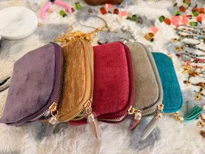 Vintage Velvet Jewelry Pouch - Multi-functional Makeup Bag & Travel Organizer