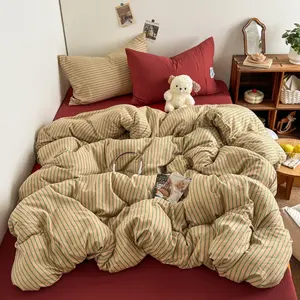 New 3pc Minimally striped duvet cover three piece set (1PC duvet cover+2PC pillowcase) soft, skin friendly, small, fresh, minimalist style duvet cover breathable, non stuffy, washable, suitable for all seasons Duvet Cover Sets