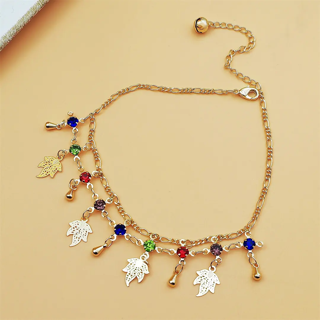 Fashionable Jewelry Bracelet Design for Women with a Colorful Butterfly & Fringed Lock Charm, Metal Chain with Zircon Stones for Daily Wear, Fashionable Bracelet, Bling Effect, Arm Candy Accessories