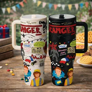 AuraCup 1pc 40oz Stranger Things Insulated Tumbler with Handle, Retro 80s Doodle, Graffiti Design Travel Mug, Stainless Steel Vacuum Coffee Cup, with lid and straw, Large Capacity Hot Cold Drink Cup for Office Car Camping, Gift for Birthday