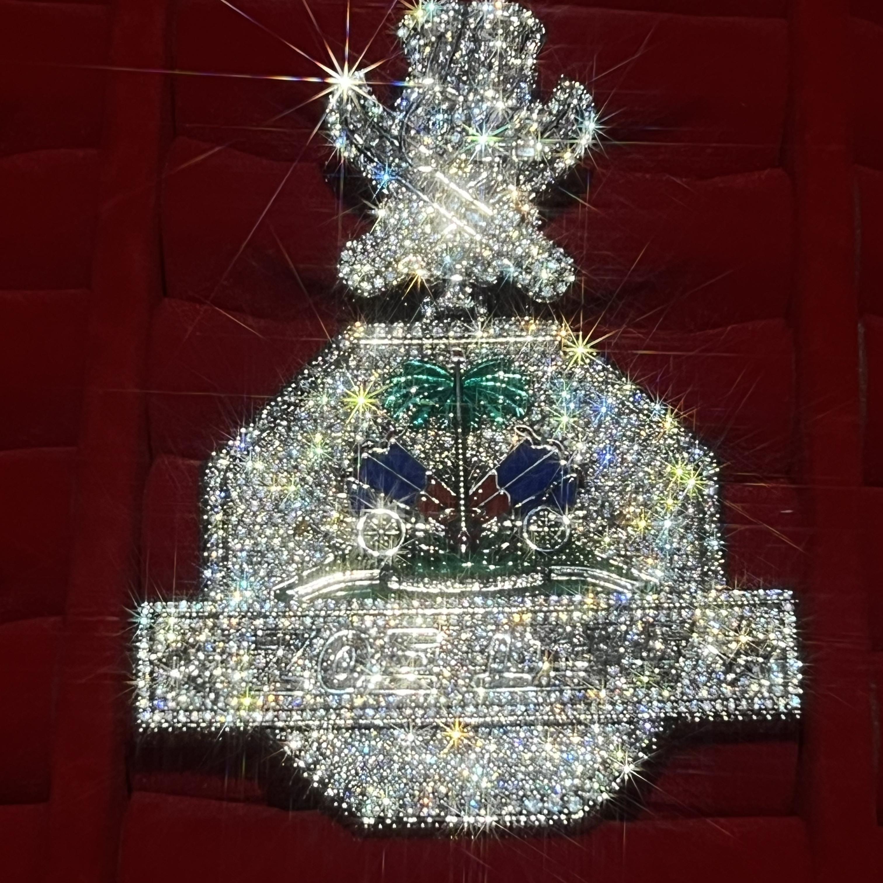 Personalized customized Hawaiian coconut tree pendant, chilled cool pendant, luxurious cartoon medal, hip-hop street culture trend wearing accessory, Father's Day gift, commemorative day gift