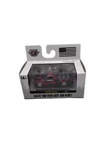 M2 1995 GMC Sonoma Diecast pink