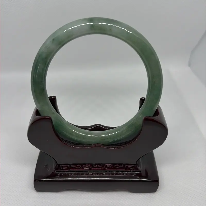 Green Jade Bangle Bracelet 57mm – Smooth Finish, Classic Style