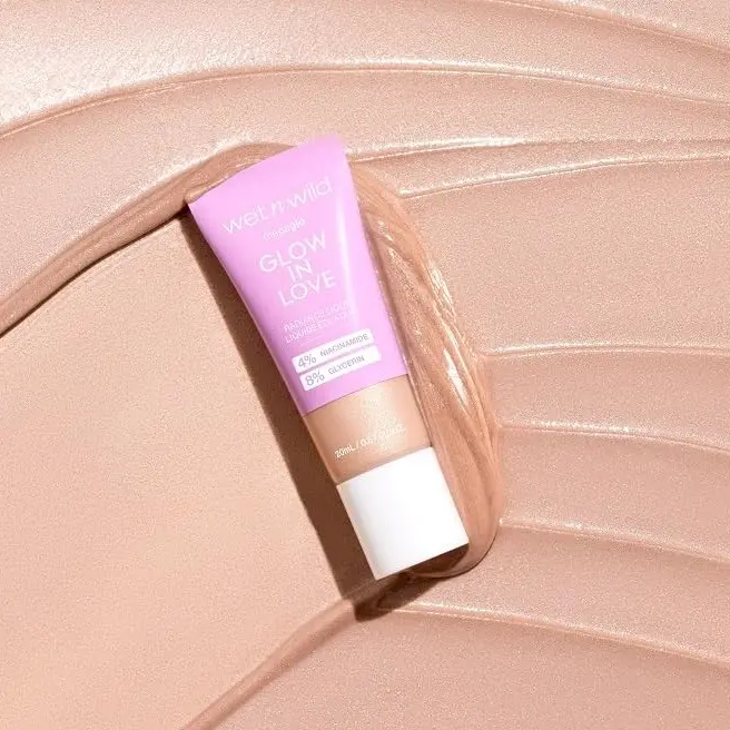 wet n wild Glow in love Radiance liquid 200ml