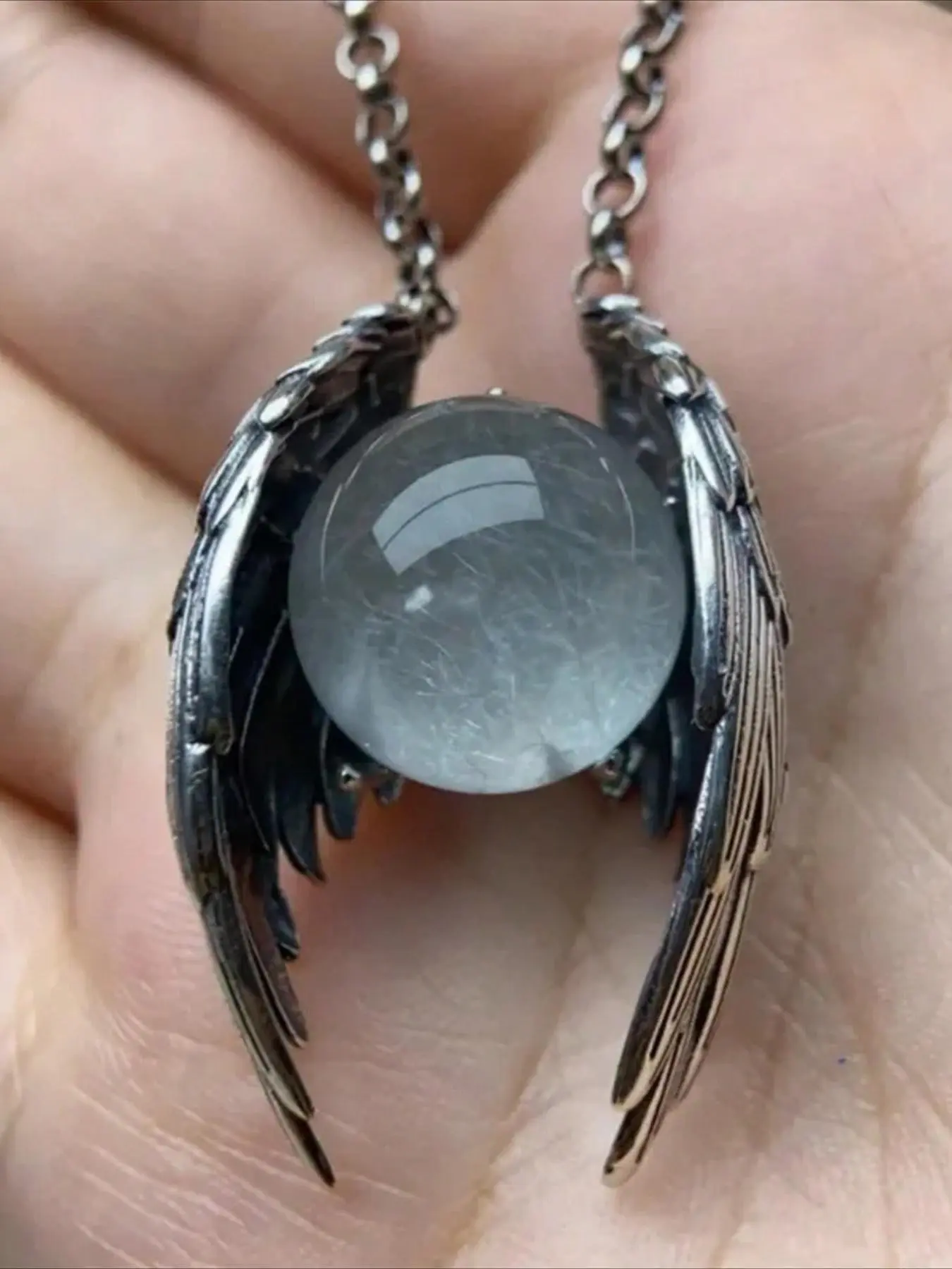 Vintage Punk Ghost Angel Wings Pendant Necklace, Unisex Geometric Design, Elegant Feather Pattern, All Seasons Jewelry, Fashion Necklace