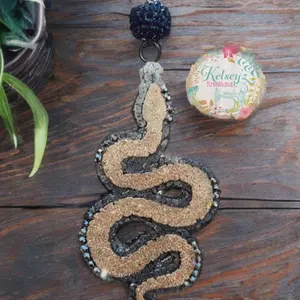 Snake Car Air Freshener with Rhinestones Super Cute Design for Festive Scent Enhancement and Car Charm