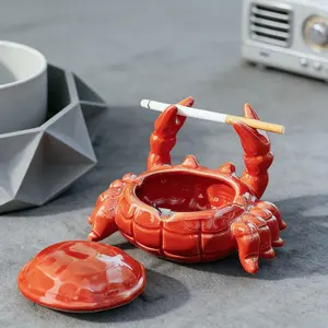 Creative Cute Ceramic Crab Lidded Ashtray - Windproof Ash Tray, Suitable for Indoor and Outdoor Patio, Desk Decor, Home Decoration - Unique, Fun, and Cute Birthday and Christmas Gift, Best Choice for Male and Female Smokers