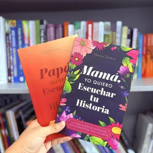 Mom&Dad, I Want to Hear Your Story - The Gift Your Mom Will Love! - This is the Spanish Translation (Mamá&Papá, quiero escuchar tu historia) mother story in spanish