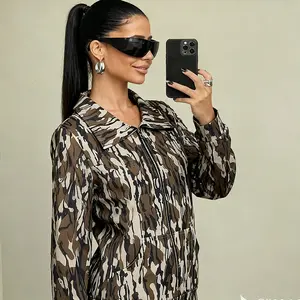 women's Camo Print Half-Zip Pullover Jacket with Stand Collar and Kangaroo Pocket,Unisex clothes