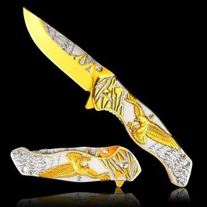 Eagle pattern metal folding knife, men's pocket knife, suitable for outdoor camping and hiking, makes a great Christmas gift for men.