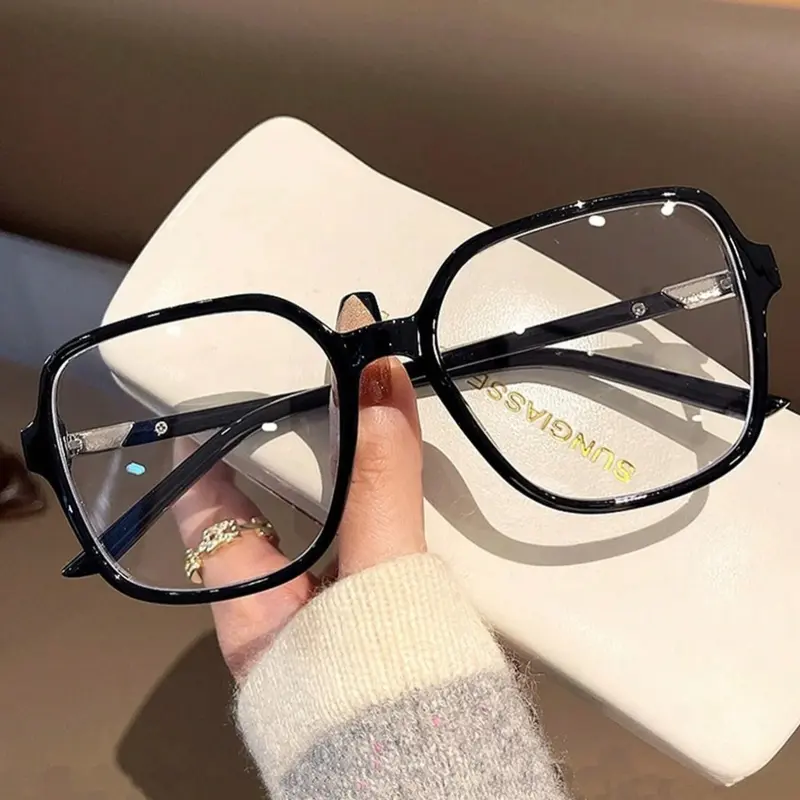 Women's Retro Fashion Ultra-Large Frame Metal Hinge Blue Light Blocking Glasses, Reading Eyeglasses, Transparent Lenses for Computer Reading TV Phone Use
