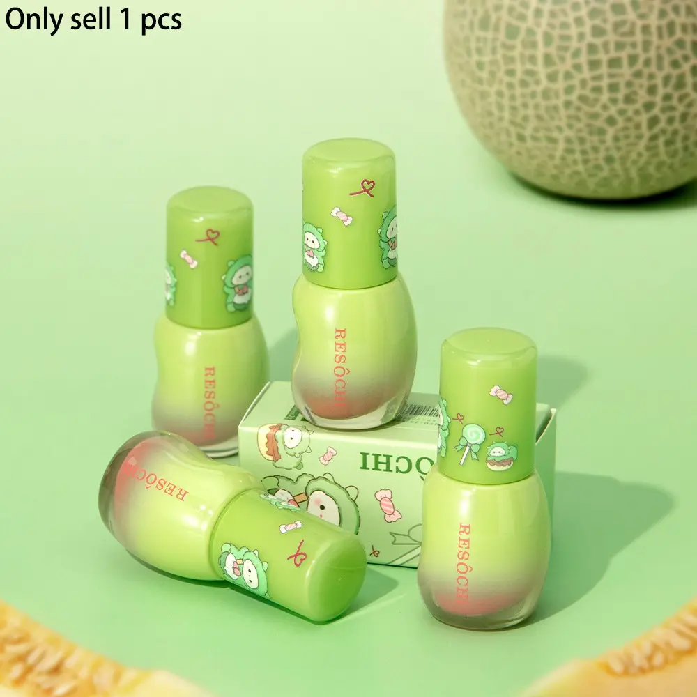 Green Wilderness Jelly Lip Plumper Gloss, featuring glass texture, plump full effect, glossy and non-sticky texture, creates tender pink lips