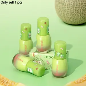 Green Wilderness Jelly Lip Gloss, featuring glass texture, plump full effect and non-sticky texture, creates tender pink lips