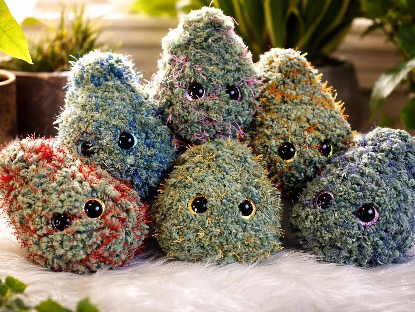Crochet Weed Bud Plushie Cute Amigurumi Cannabis Nug Toy Funny Stoner Gift Idea Emotional Support Desk Pet Handmade 420 Room Decor