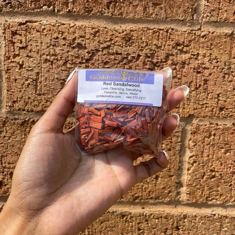 Red Sandalwood Chips - 0.5oz Alcohol-Free Natural Wood Incense, Aroma Scented Home Fragrance Freshener for Spiritual Rituals, Home Care Grounding Use
