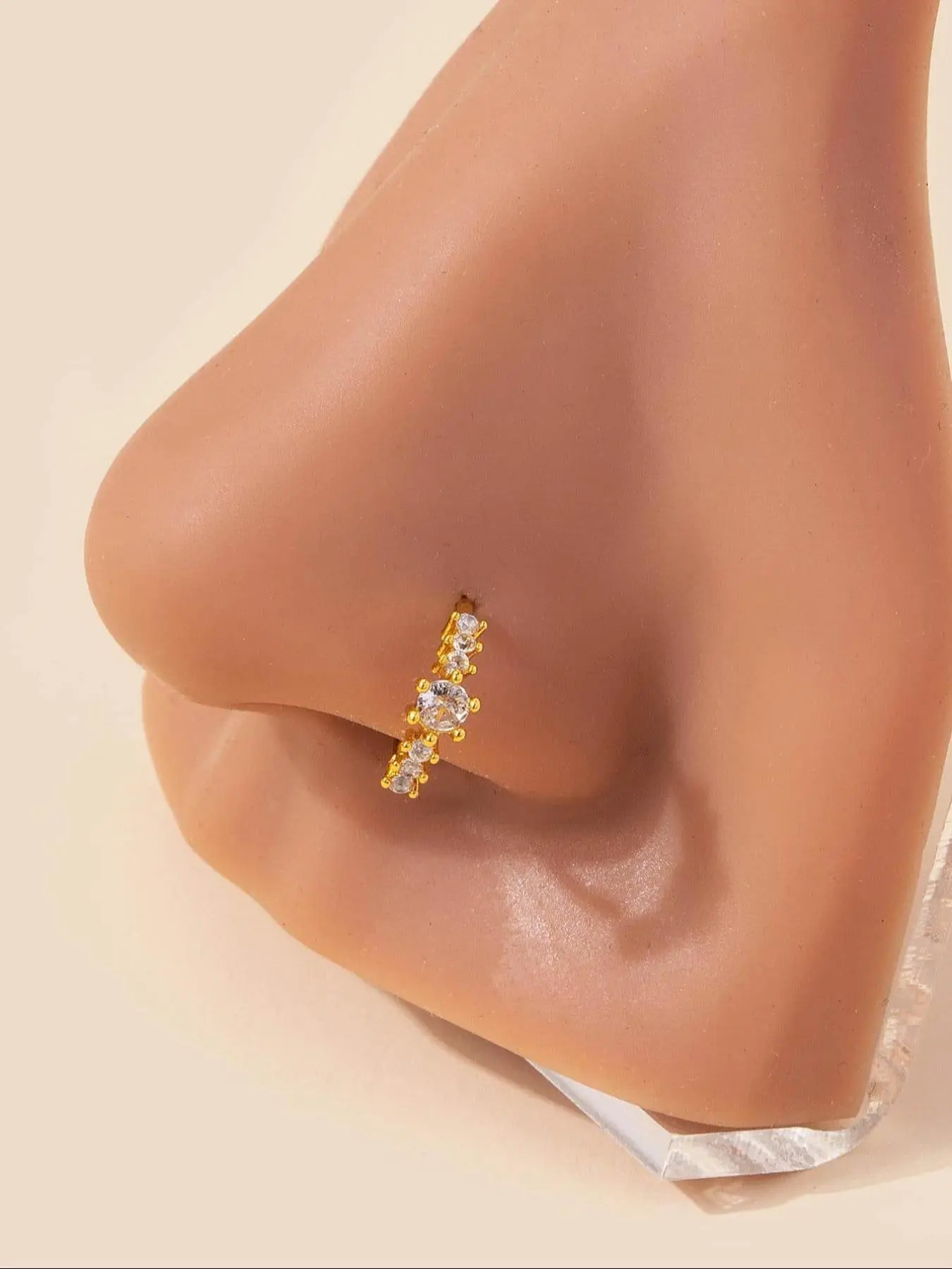 Nose Ring, Artificial Zircon Decor Nose Ring, Popular Piercing Body Jewelry for Women & Men, Trendy All-match & Exquisite Jewelry for Birthday Gift, Sparkling Zircon Inlay, Gems Nose Ring