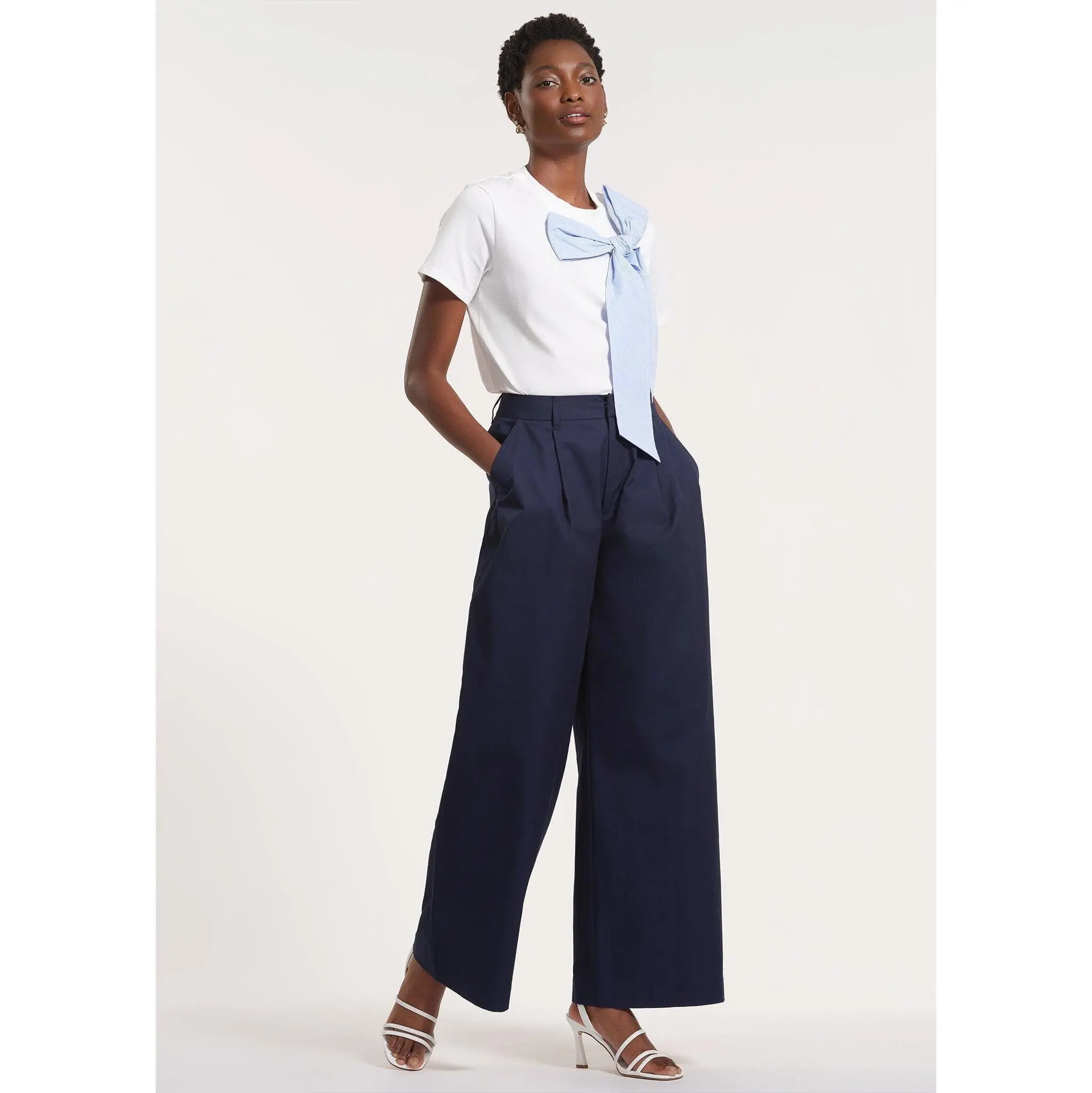 Wide Leg Pleated Trousers