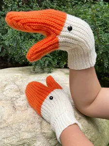 Unisex Fall Winter Warm Gloves, 3D Swan Design Full Finger Knit Mitts, Animal Pattern Slim Fit Casual Gloves for All Seasons