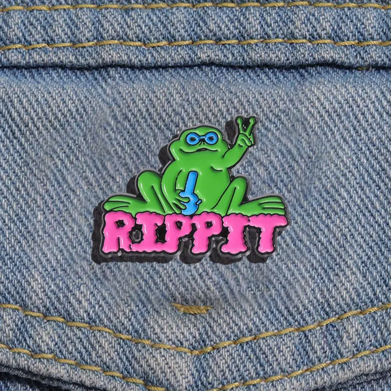 Cute Frog & Letter Design Brooch, Fashion Alloy Brooch Pin for Clothes, Creative Personalized Badge for Daily Clothing Decor, Flower Brooch Pin, Fashion Accessory