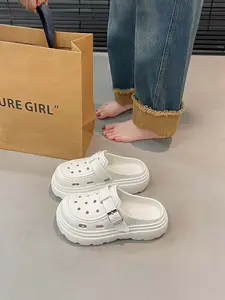 Women's thick‑soled clogs, lightweight and comfortable, non‑slip and wear‑resistant, eye‑catching and unique, versatile for all seasons, essential for summer beach and daily wear, a tasteful choice for birthday gifts.