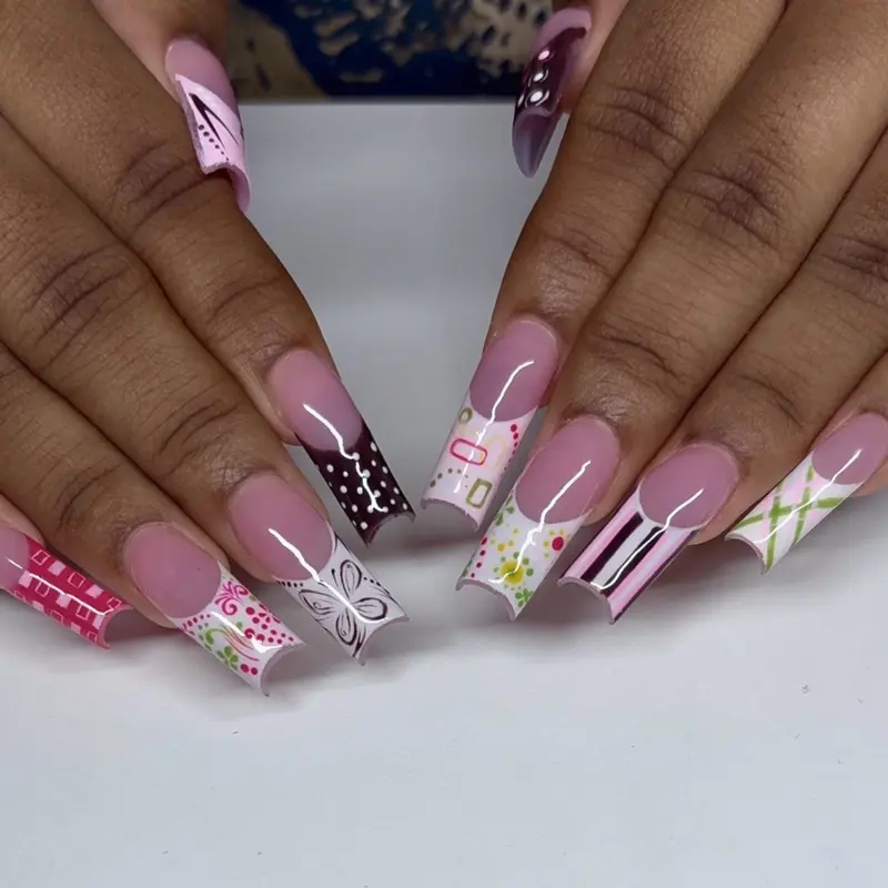 2000s Nostalgia Pattern Acrylic Press On Nails        – Custom Sizes! Message for Sizing Before Ordering