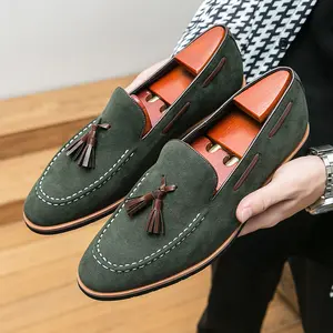 Men's retro casual shoes, soft-soled loafers, breathable flat shoes, pointed-toe lazy shoes, simple casual loafers, elegant and lightweight stylish formal shoes.