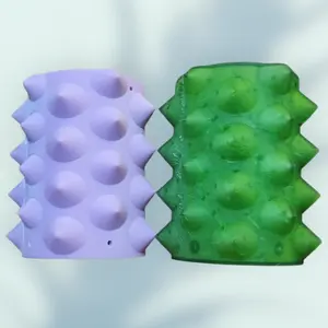 Corner Self-Groomers