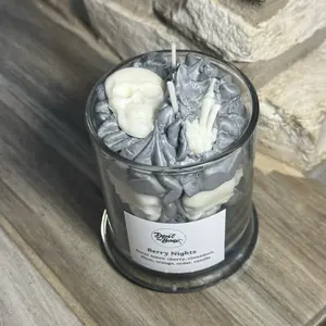 Skull candle Skull candle