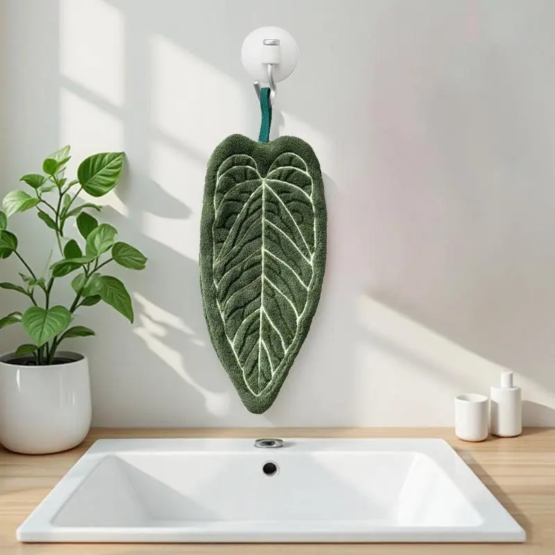 1 Piece of Hangable Wall Hand Towel, Thickened Absorbent Decorative Towel in The Shape of Leaves, Suitable for Kitchen and Bathroom Household Cleaning