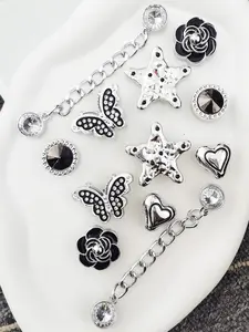 Cute Flower & Rhinestone & Faux Pearl Decorated Bling Shoe Charms, Shoe Embellishment Set, Fashionable Shoes Decorations for Women's Sandals Slides Slippers, Shoes Accessories