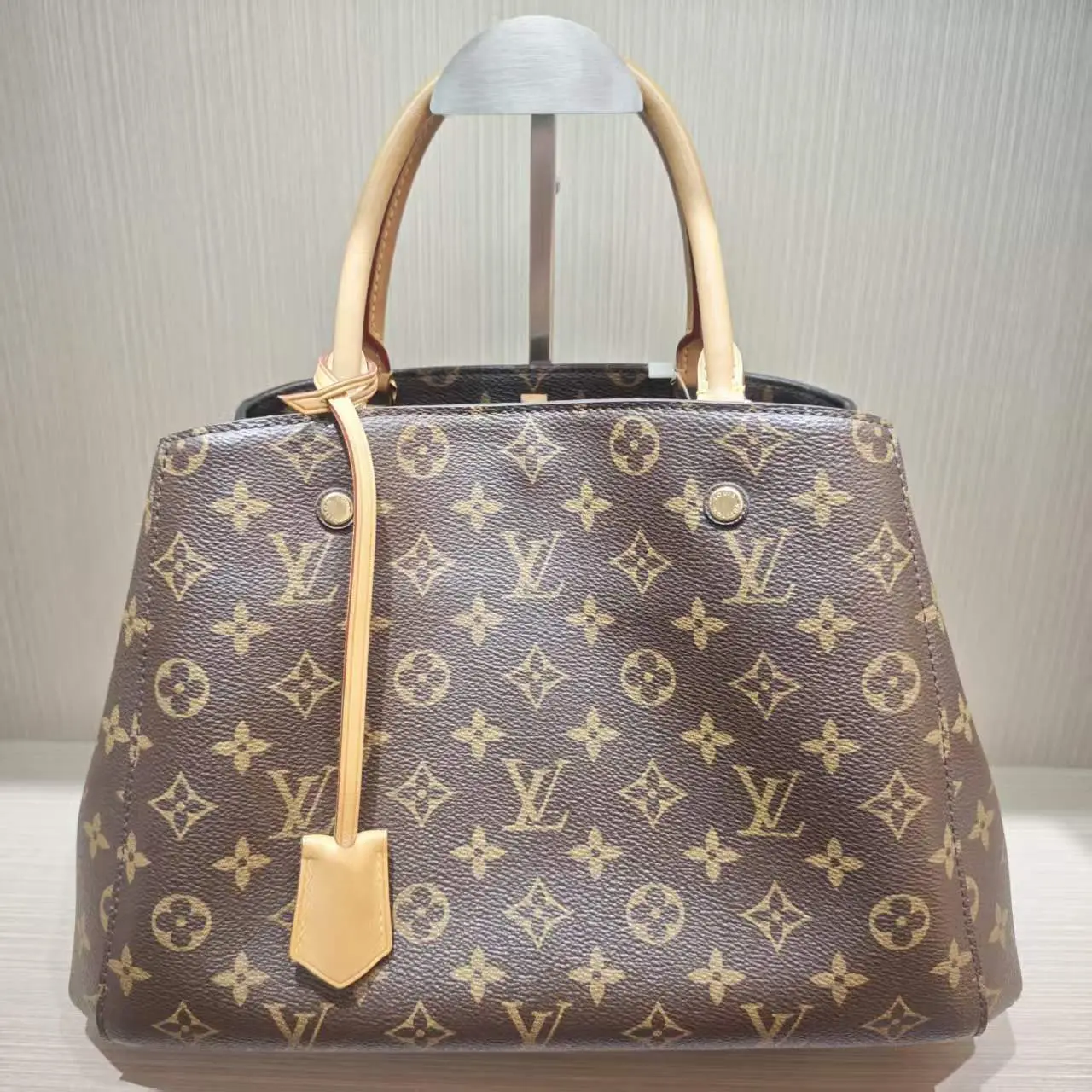 Pre-owned Louis Vuitton LV Medium Montaigne Bag Brown Monogram Calf Leather Handbag MSSJ