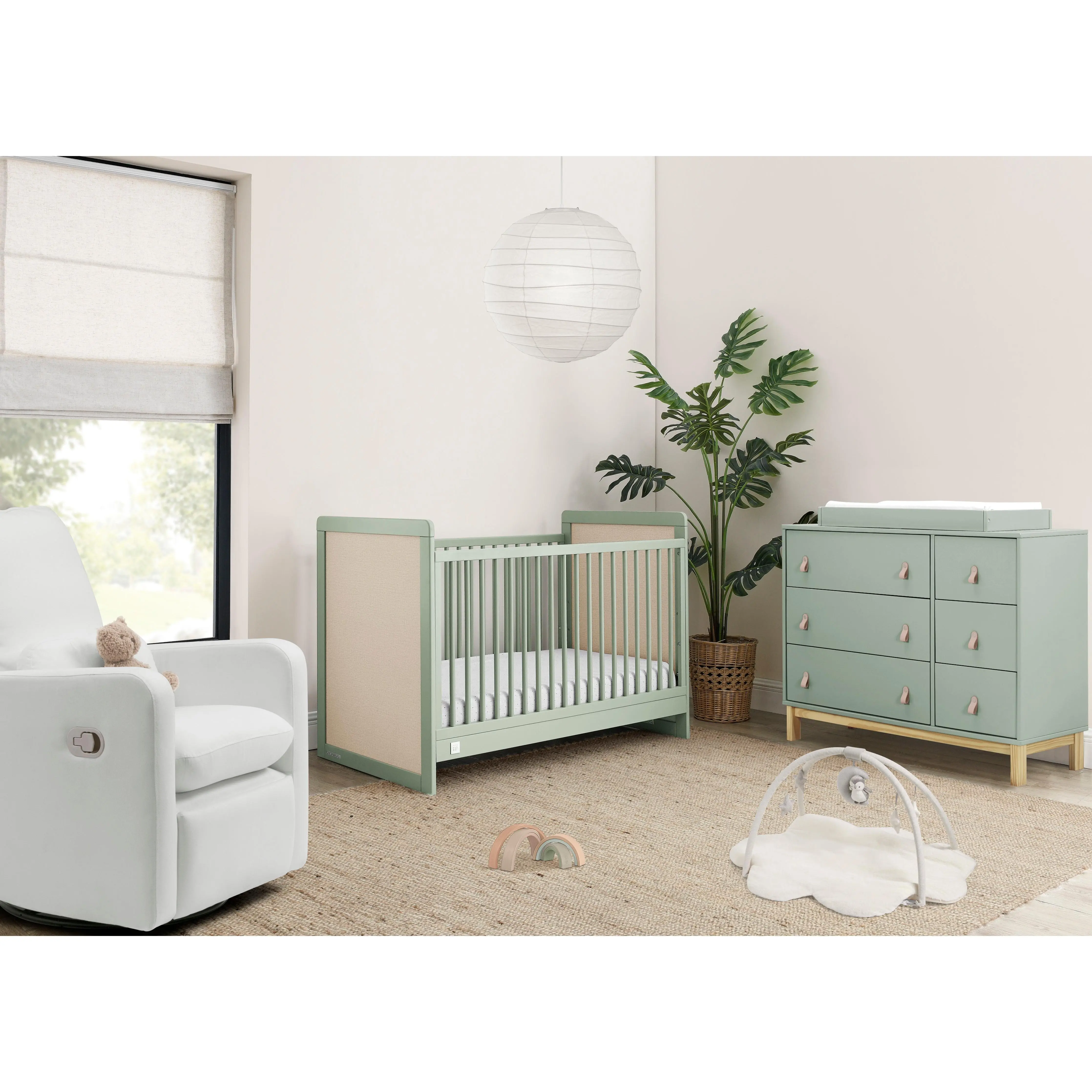 babyGap Liam 4-in-1 Convertible Crib babyGap Liam 4-in-1 Convertible Crib