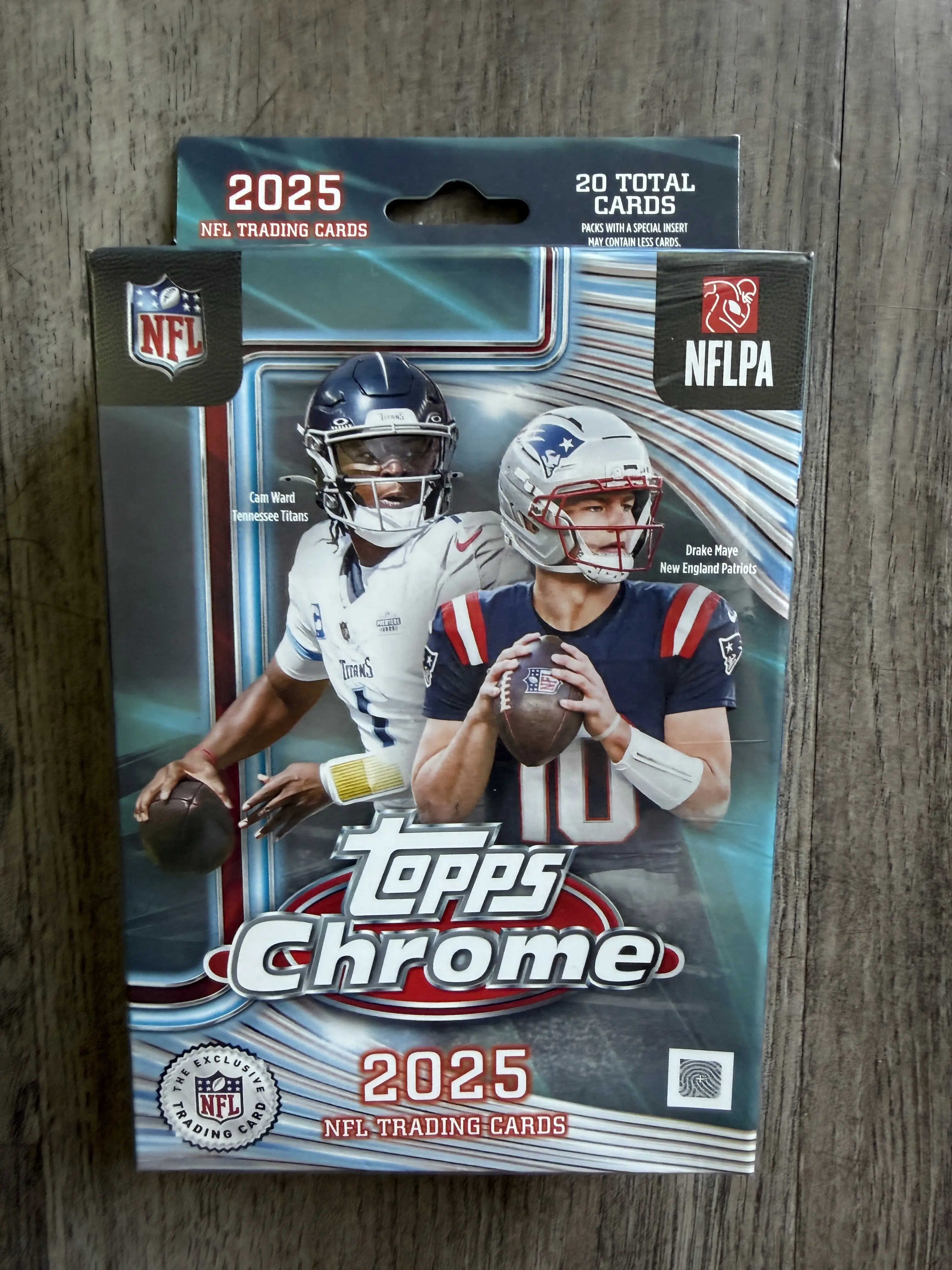 2025 Topps Chrome Football Hanger Box  Cam Ward Drake Maye Jaxson Dart Rookie Chase