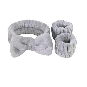 Makeup Removal Soft Headband and Wristband Set, Non-Slip Water-Resistant Spa Hair Accessories, Create a Refreshing Skincare Routine