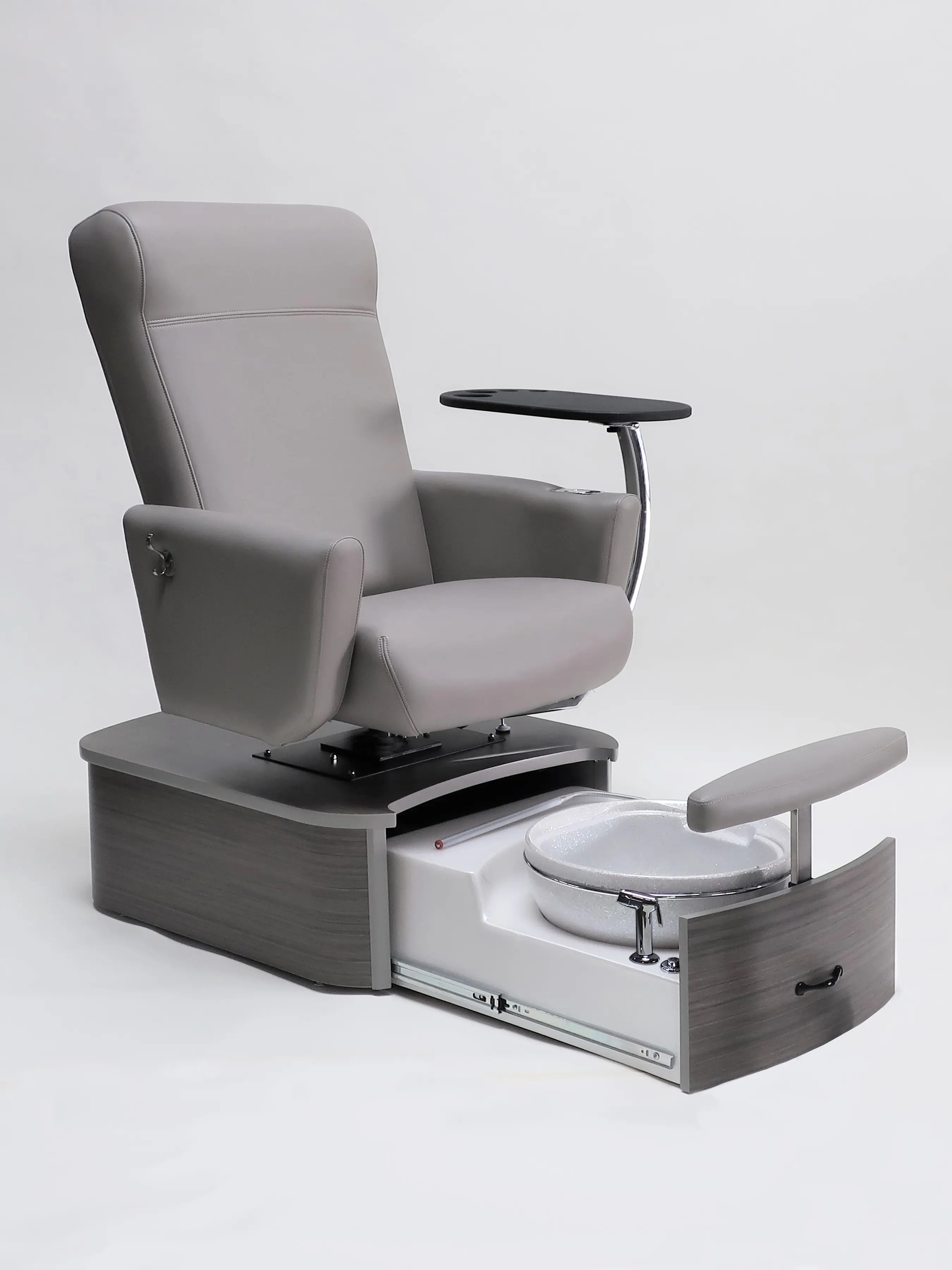 Pedicure Chair - ELEMENT | with Plumbing