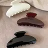 3-Piece 9cm Large Lightweight Hair Claw Set, & Solid Color Clips for Women, Minimalist & Versatile for Daily, Party & Beach