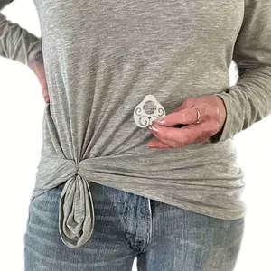 Women's Shirt Clasp - Versatile Fashion Styling Clip for Tightening T-Shirts Adjustable Clips