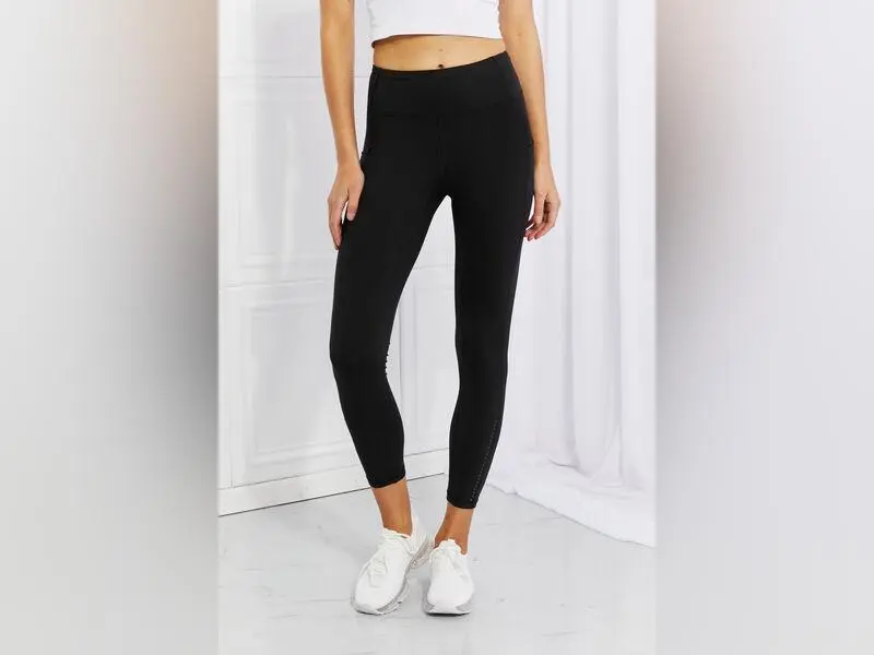 Leggings Depot Full Size Strengthen and Lengthen Reflective Dot Active Leggings