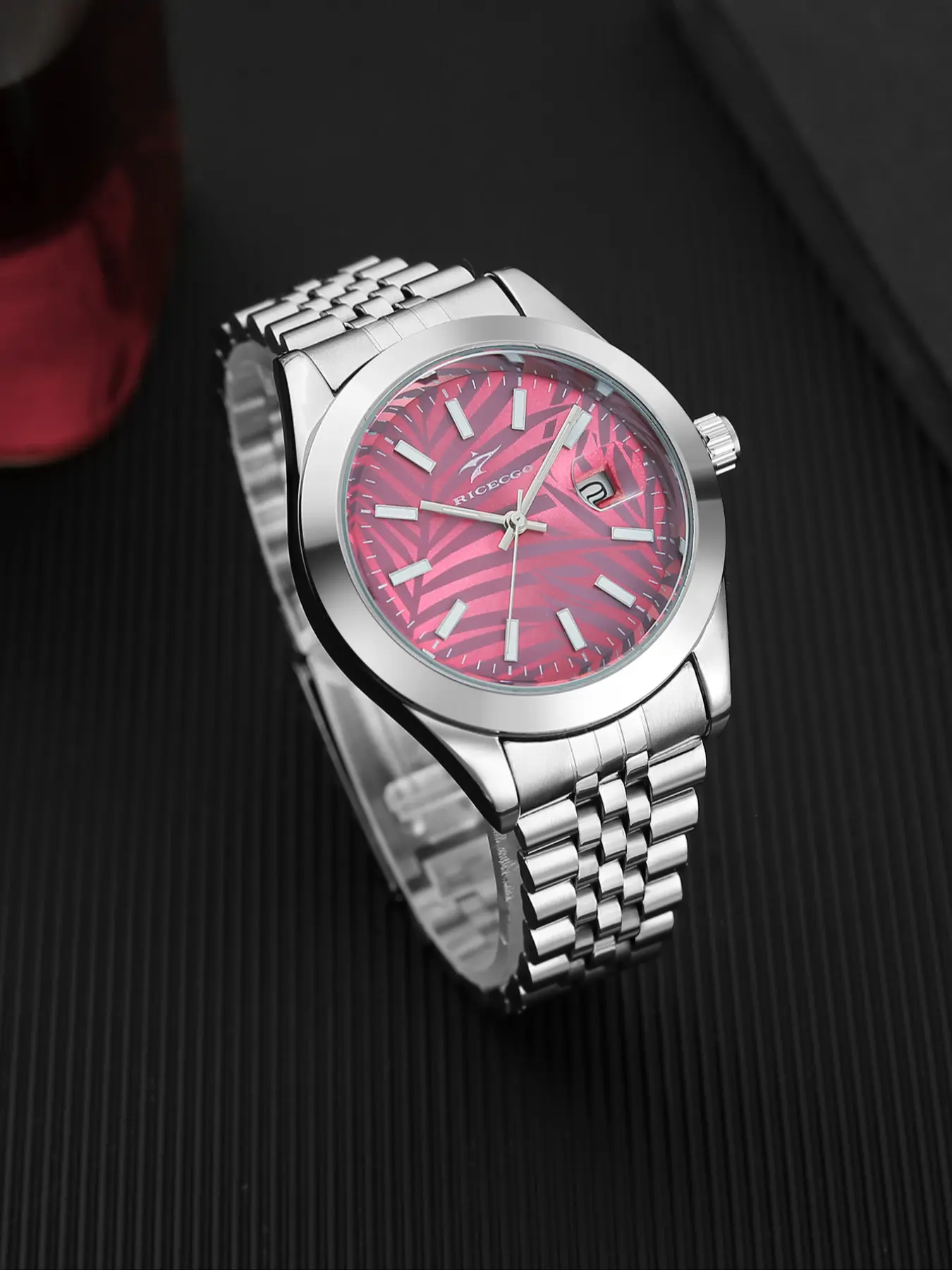 RICECGO 1pc men's business fashion watches, featuring a stainless steel strap, luminous and date functions, is a modern jewelry accessory and an ideal gift for men Luminous Analog Watch Business Quartz Watch, Quartz Wristwatch, Stylish Watch
