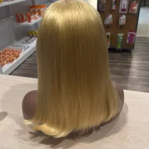 Gluelesse wig