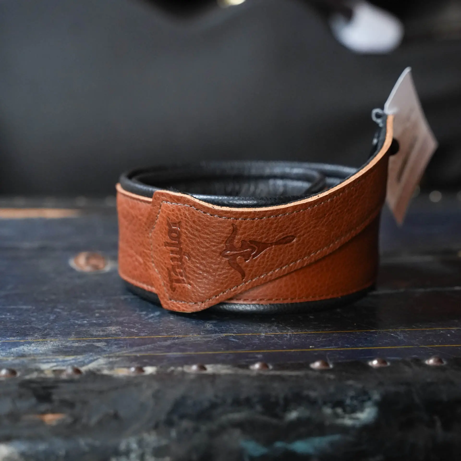 Taylor 500 Series Aerial Strap, Leather, British Tan