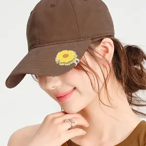 Golf Daisy Hat Clip New Ball Position Marker Golf Accessories, Small Portable Design, Easy to Attach to Any Golf Cap or Sun Hat