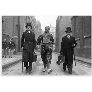 Men Top Hats Weird Strange London Man Gas Mask Odd Bizarre Black And White Old Photo Vintage Canvas Printed Home Decor Posters Room Aesthetic Wall Art Posters