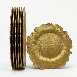 Plastic Snowflake Charger Plates Set - 6 count, Irregular Design, High-End and Durable, Non-Breakable, - Ideal for Wedding, Party, Christmas Decor
