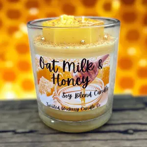 Oat milk and Honey Candle