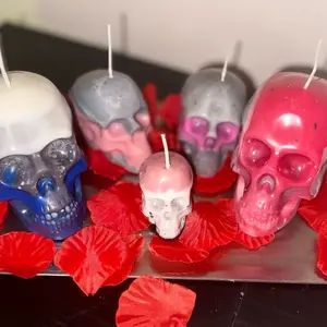 Skull Candles - Decorative Candles with Skulls, Pins for Display, Ideal for Halloween and Decorative Use - Ornaments