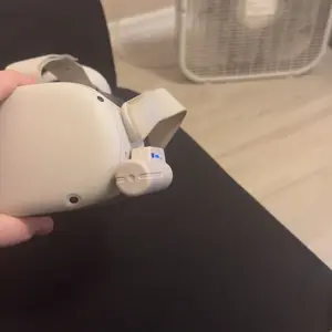 @STELLAR Battery Pack for Oculus Quest 2, 5000mAh Head Strap Battery Pack Compatible with Oculus/Meta Quest 2 Lightweight and Portable VR Extend Power Accessories for Extra 2-4H Playtime Wearable Smartphone