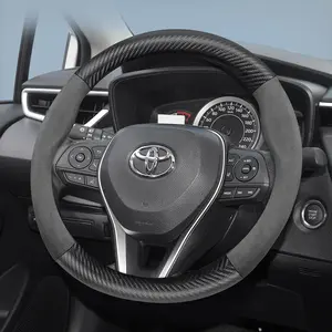 For Toyota carbon fiber texture leather suede steering wheel cover acc, for RAV4, Hilux, Corolla, Camry, Fortuner, Yaris, C-HR, Highlander, Land Cruiser, Prado, Tacoma, 4Runner, Innova, Venza, Prius, Mirai, bZ4X, Sienna, Sequoia, GR86, Supra, Aygo X