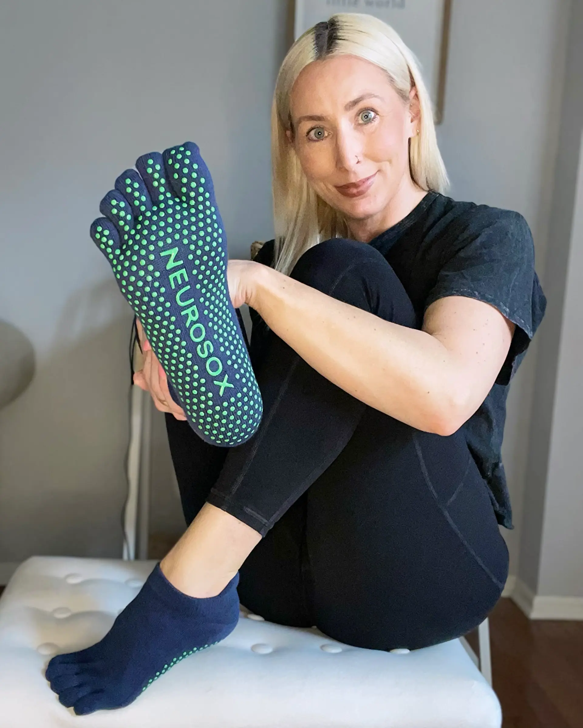 NeuroSox Five Toe Grip Sock